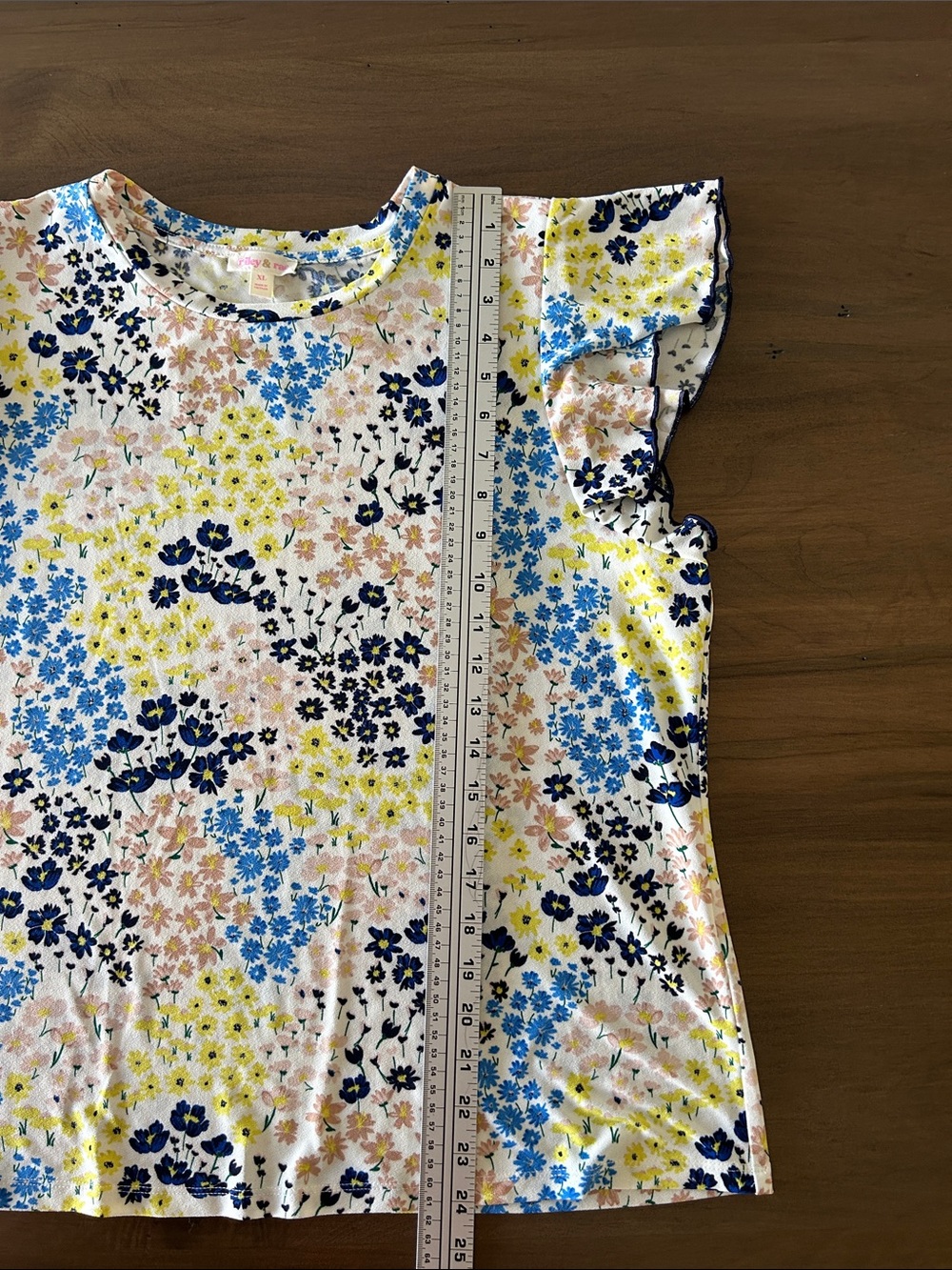 Riley & Rae Floral Ruffle Sleeve Tee - White Multi - Picture 5 of 9